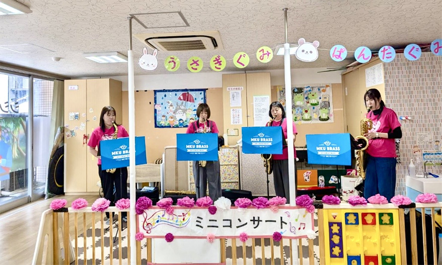 保育園「ミニコンサート」舟入園